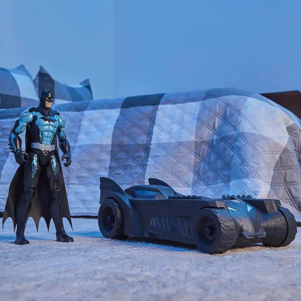 DC Comics Batman + Batmobil figura csomag 30cm termékfotó