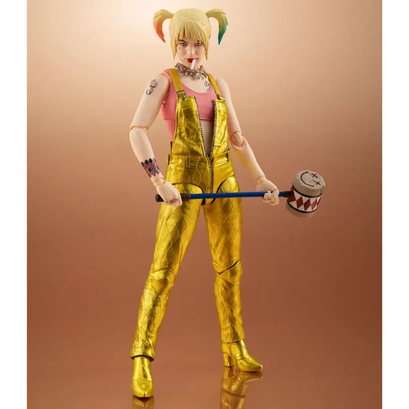 DC Comics Birds of Prey Harley Quinn figura 15cm termékfotó
