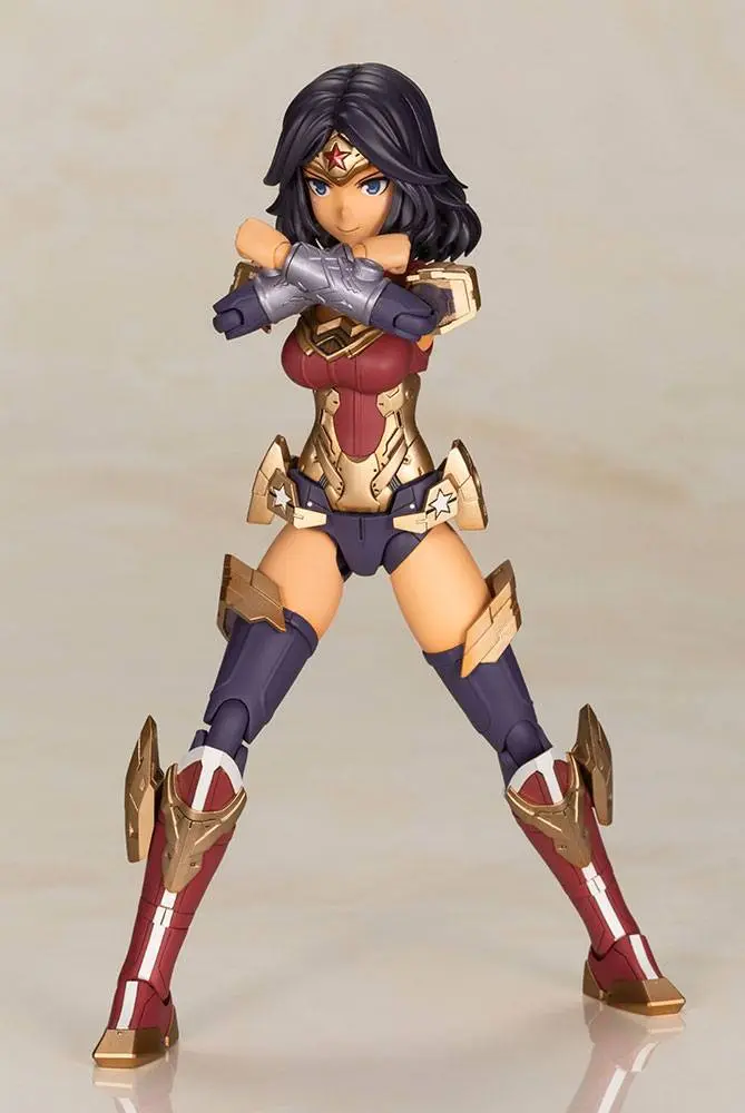 DC Comics Cross Frame Girl Wonder Woman Fumikane Shimada Ver. Műanyag modell készlet 16 cm termékfotó