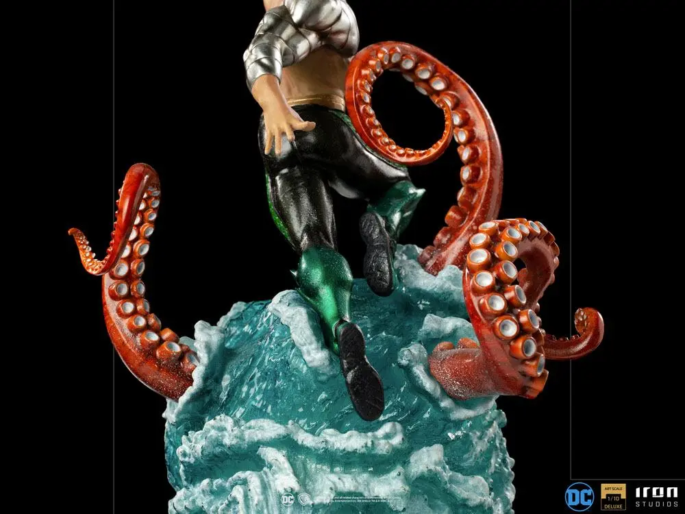DC Comics Deluxe Art Scale 1/10 Aquaman szobor figura 26 cm termékfotó
