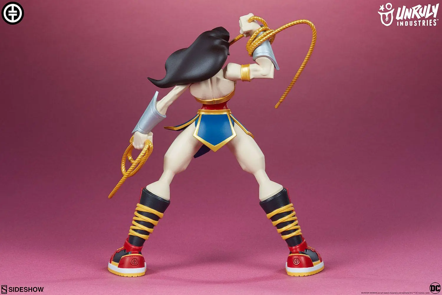 DC Comics Designer Series Wonder Woman by Tracy Tubera Vinyl szobor figura 22 cm termékfotó