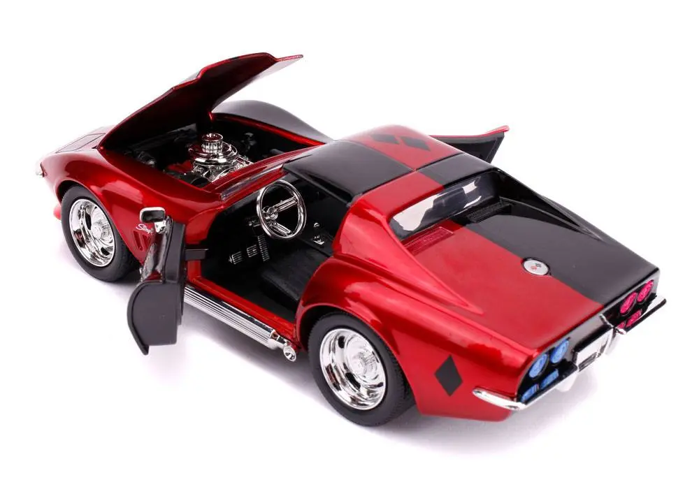 DC Comics Diecast Model 1/24 1969 Chevy Corvette Stingray és figura termékfotó