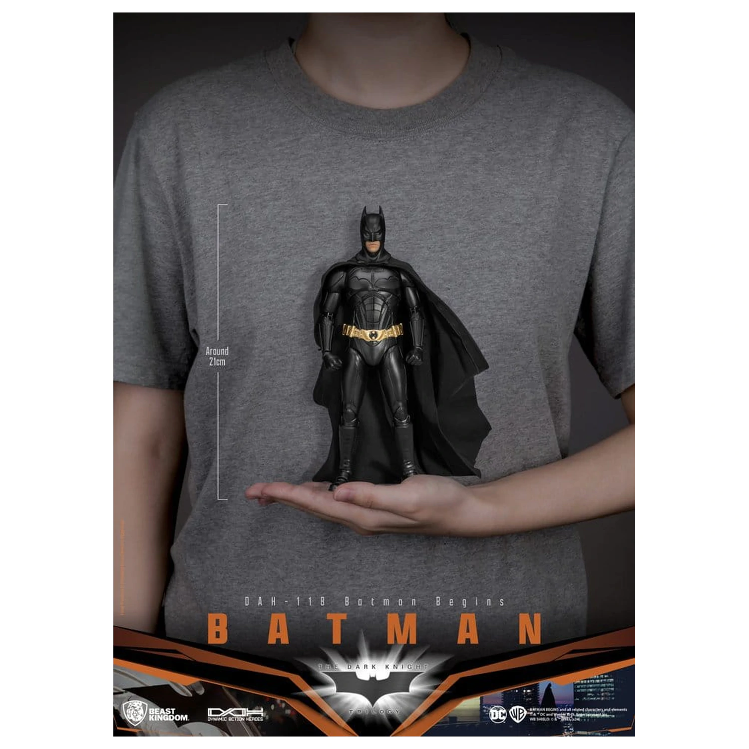 DC Comics Dynamic 8ction Heroes akciófigura Batman (Batman Begins) 21 cm termékfotó