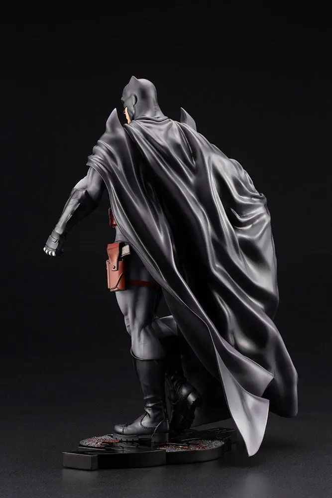 DC Comics Elseworld Series ARTFX 1/6 Batman Thomas Wayne szobor figura 33 cm termékfotó