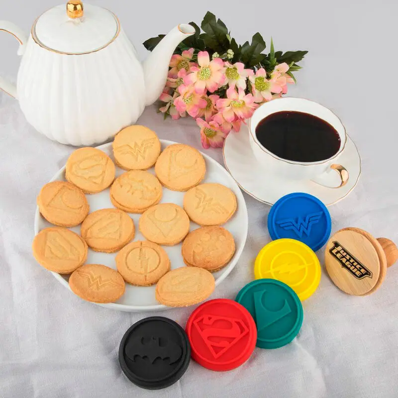 DC Comics Justice League sütemény nyomóforma termékfotó