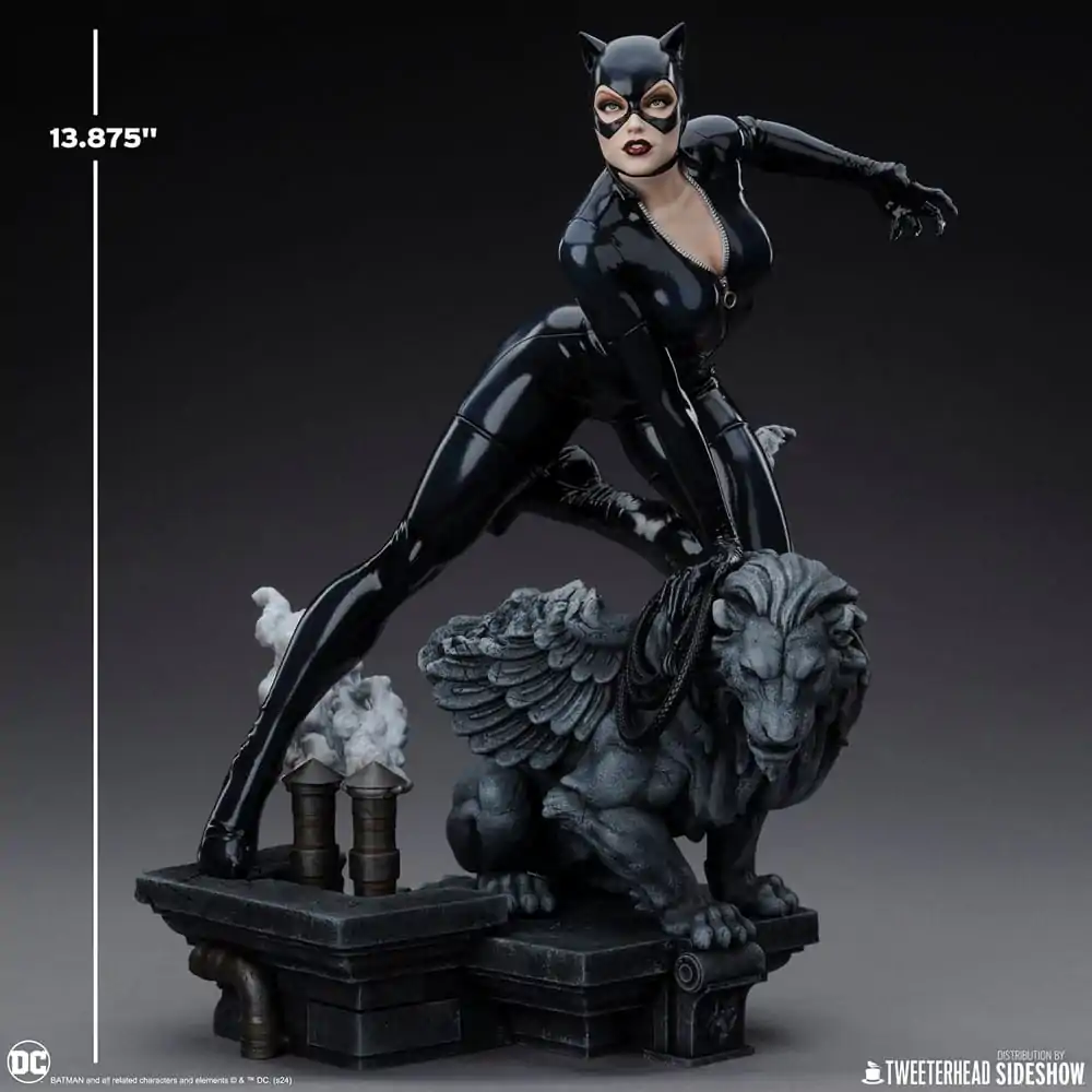 DC Comics Maquette 1/6 Catwoman szobor figura 35 cm termékfotó