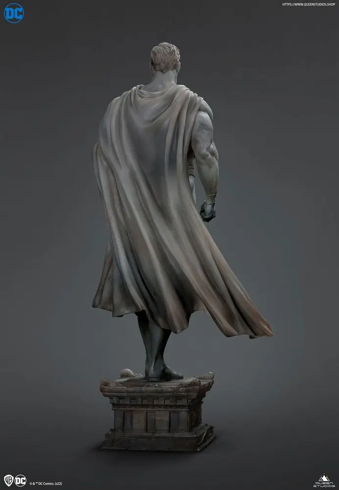 DC Comics Museum Line 1/4 Superman szobor figura 60 cm termékfotó