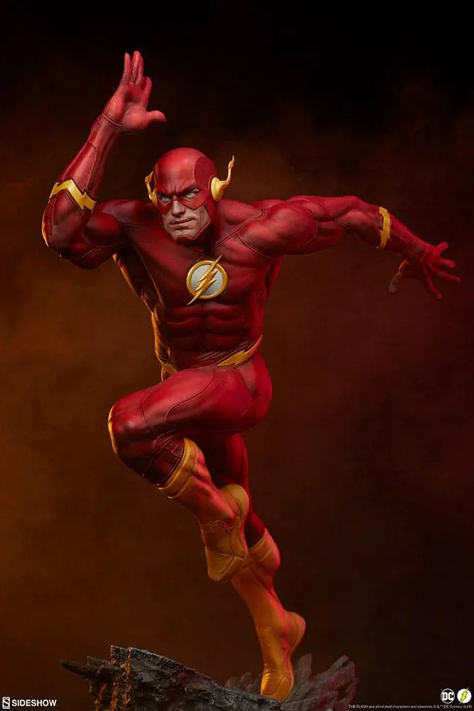 DC Comics Premium Format figura The Flash 43 cm termékfotó