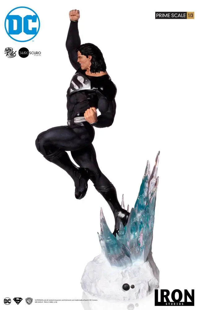 DC Comics Prime Scale 1/3 Superman (Black Suit) szobor figura 95 cm termékfotó