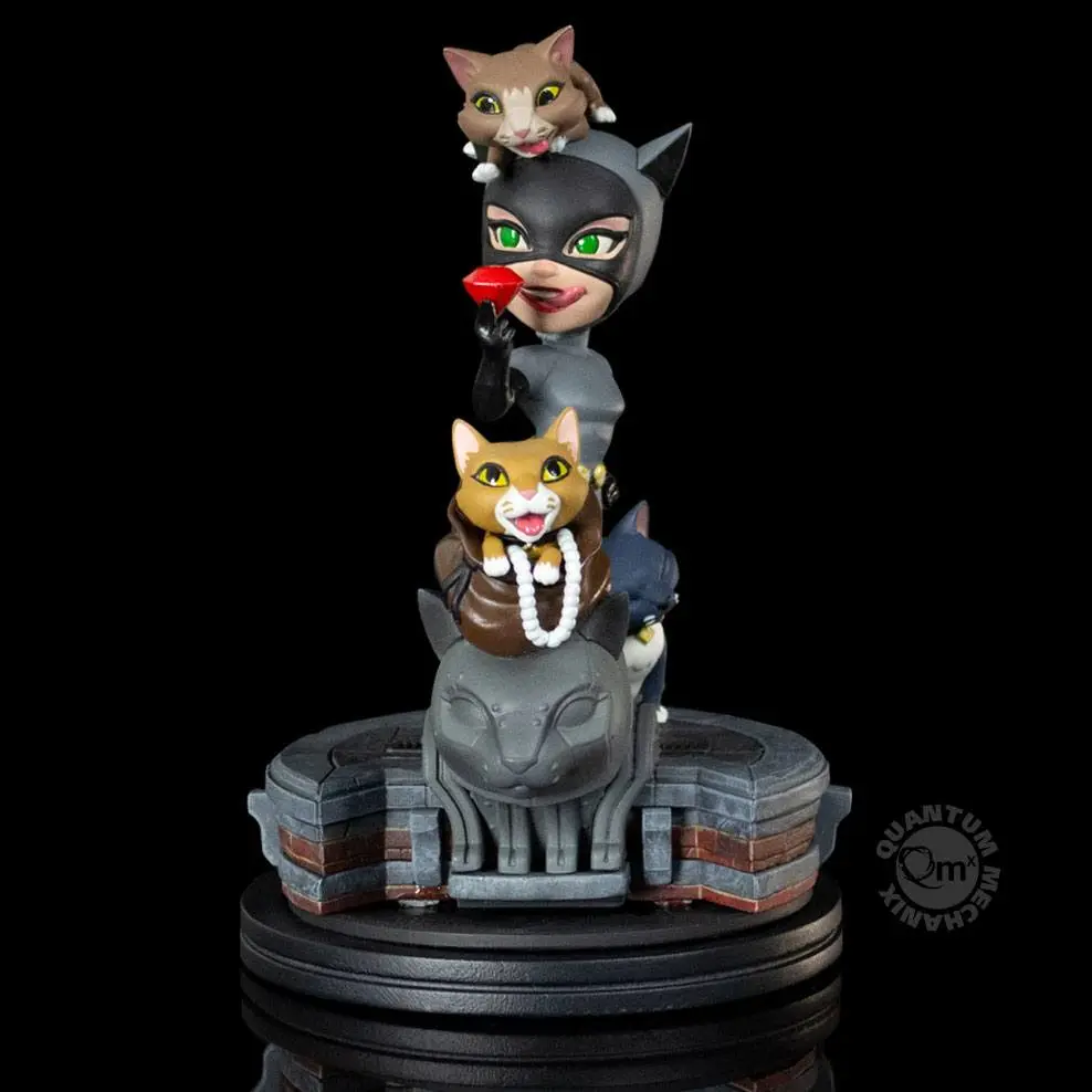 DC Comics Q-Fig Elite Catwoman figura 12 cm termékfotó