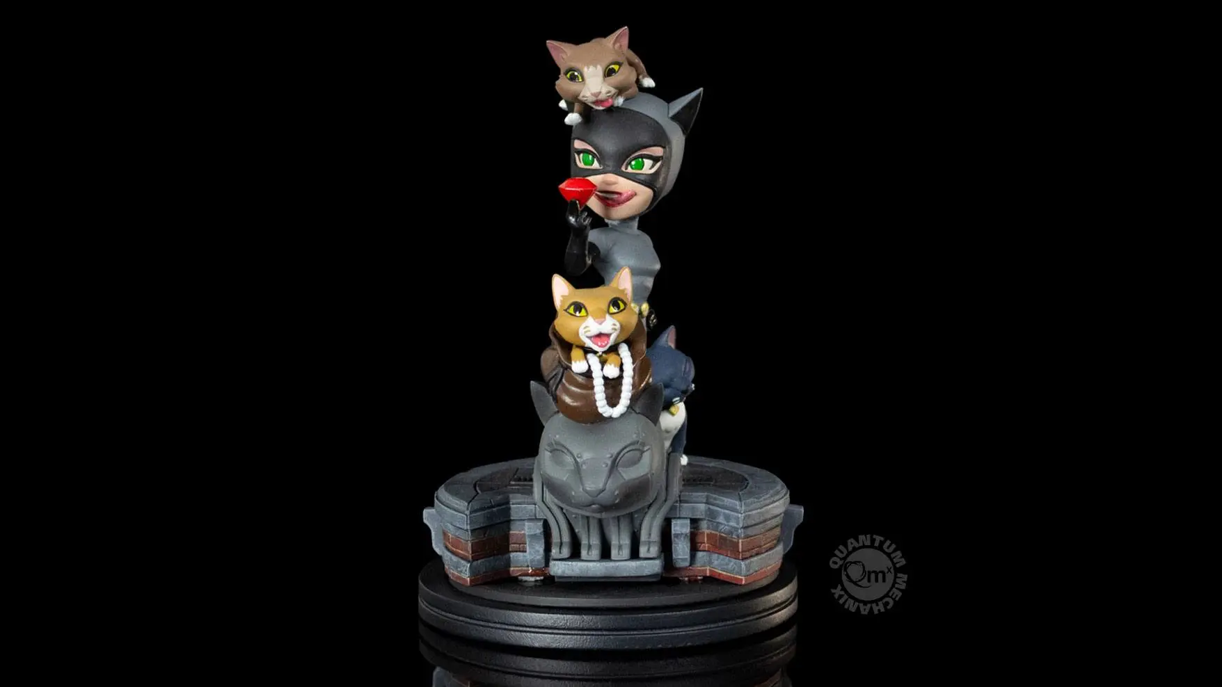 DC Comics Q-Fig Elite Catwoman figura 12 cm termékfotó
