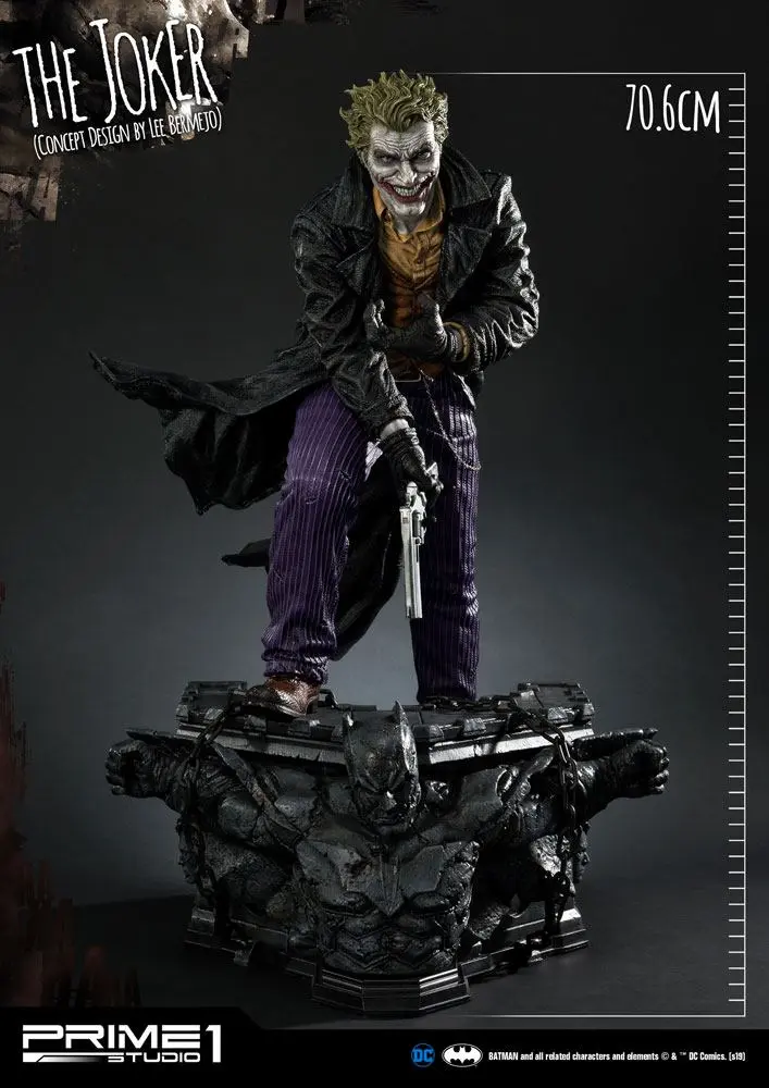 DC Comics The Joker by Lee Bermejo szobor figura 71 cm termékfotó