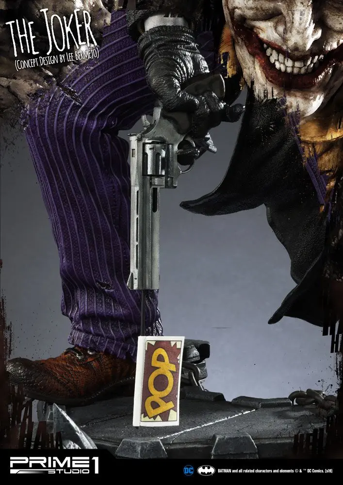 DC Comics The Joker by Lee Bermejo szobor figura 71 cm termékfotó