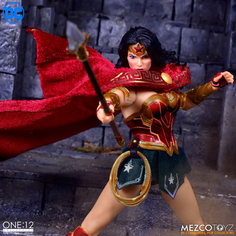DC Comics Wonder Woman Mozgatható figura 17cm termékfotó