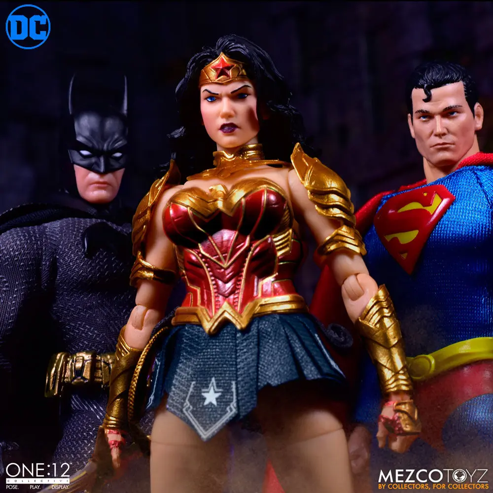 DC Comics Wonder Woman Mozgatható figura 17cm termékfotó