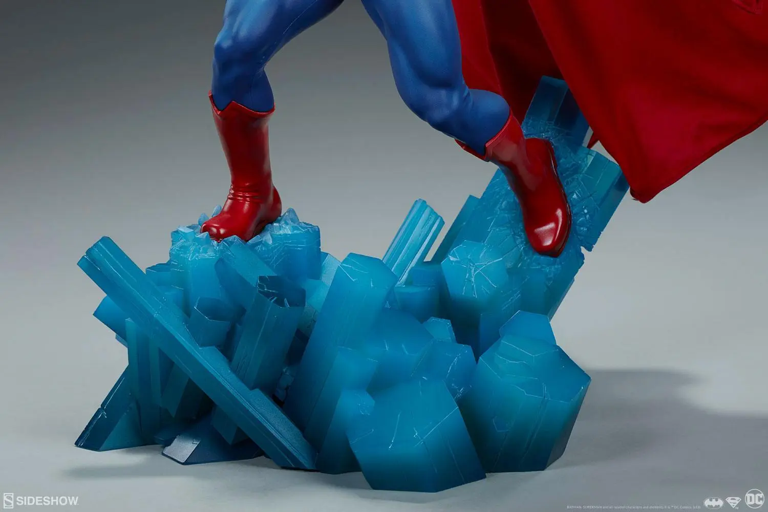 DC ComicsBatman vs. Superman  szobor figura 60 cm termékfotó