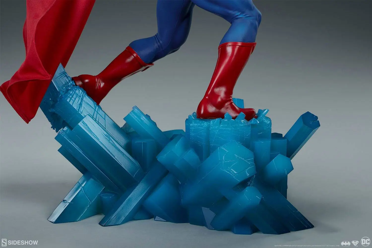 DC ComicsBatman vs. Superman  szobor figura 60 cm termékfotó