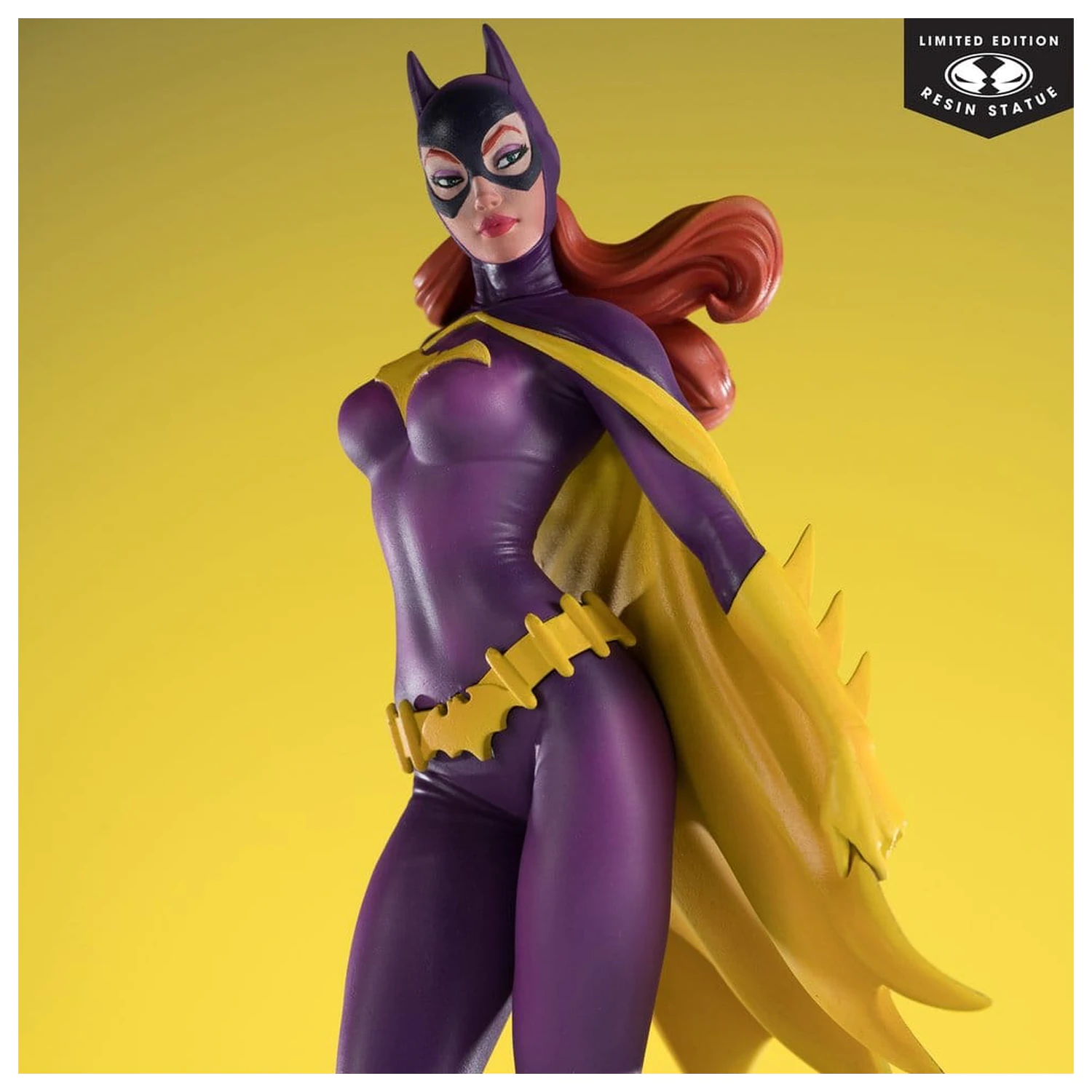 DC Cover Girls 1/8 Batgirl by J. Scott Campbell szobor figura 25 cm termékfotó