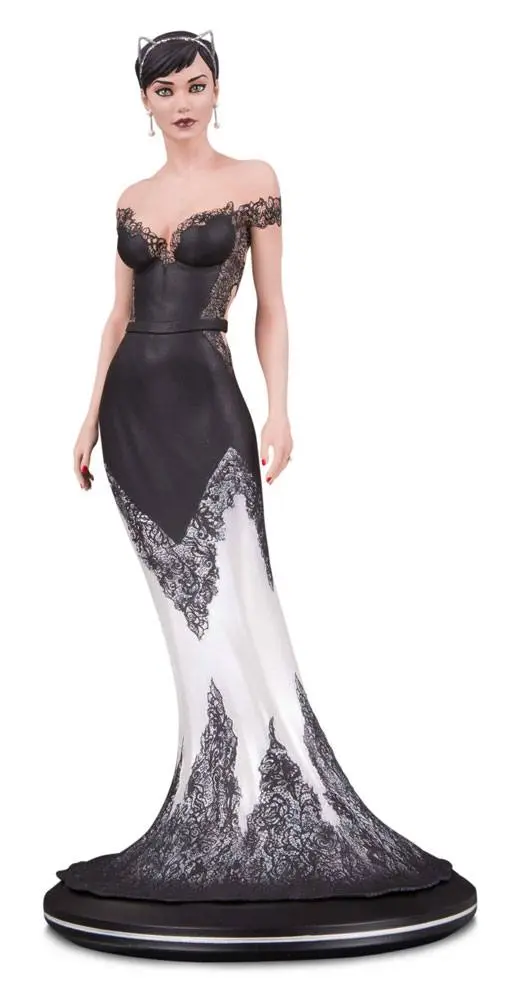 DC Cover Girls  Catwoman Wedding Dress by Joëlle Jones szobor figura 26 cm termékfotó