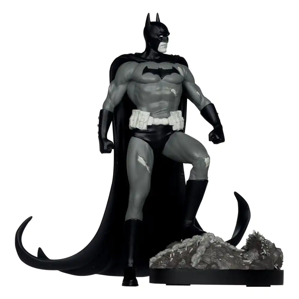 DC Direct 1/10 Batman by Bjorn Barends (Black White) szobor figura 18 cm termékfotó