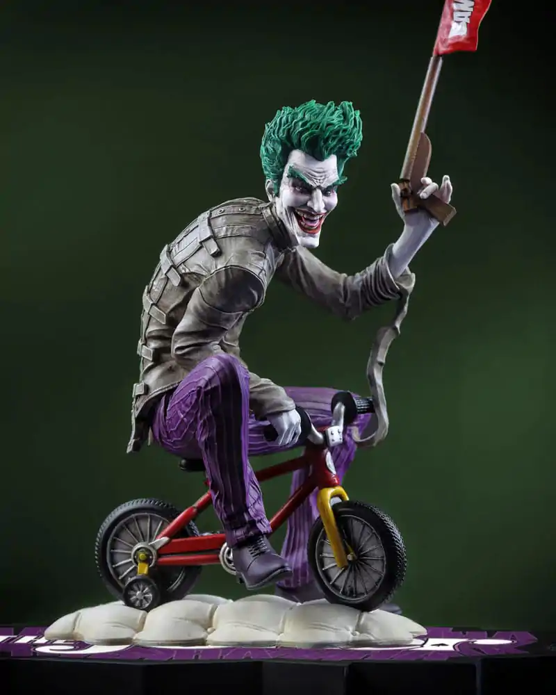 DC Direct Resin Statue 1/10 The Joker: Purple Craze - The Joker by Andrea Sorrentino 18 cm termékfotó