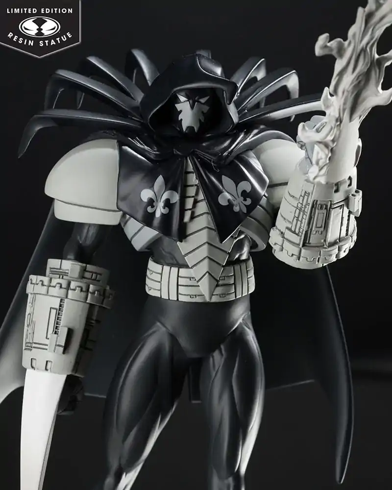 DC Direct Batman: Black &amp; White 1/10 Azrael by Joe Quesada szobor figura 21 cm termékfotó