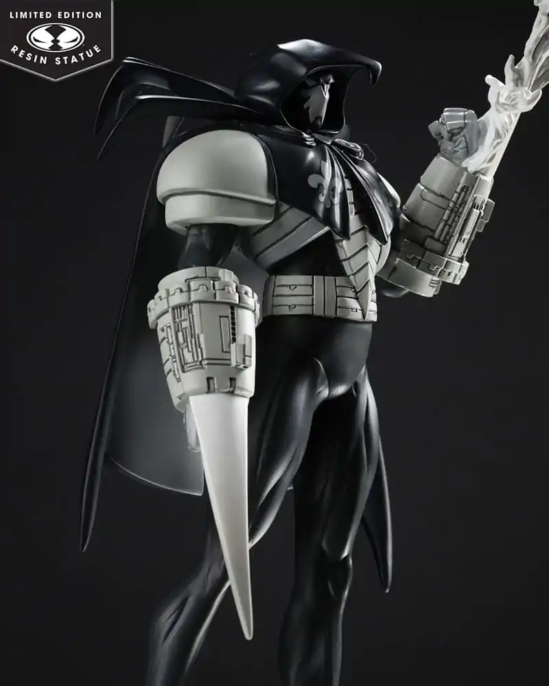 DC Direct Batman: Black &amp; White 1/10 Azrael by Joe Quesada szobor figura 21 cm termékfotó