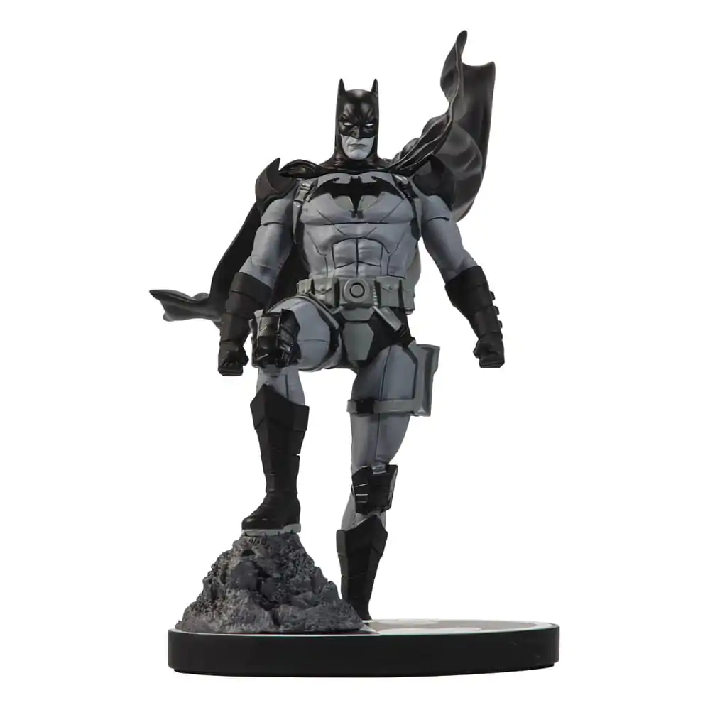 DC Direct Batman Black &amp; White by Mitch Gerads gyanta szobor figura 20 cm termékfotó