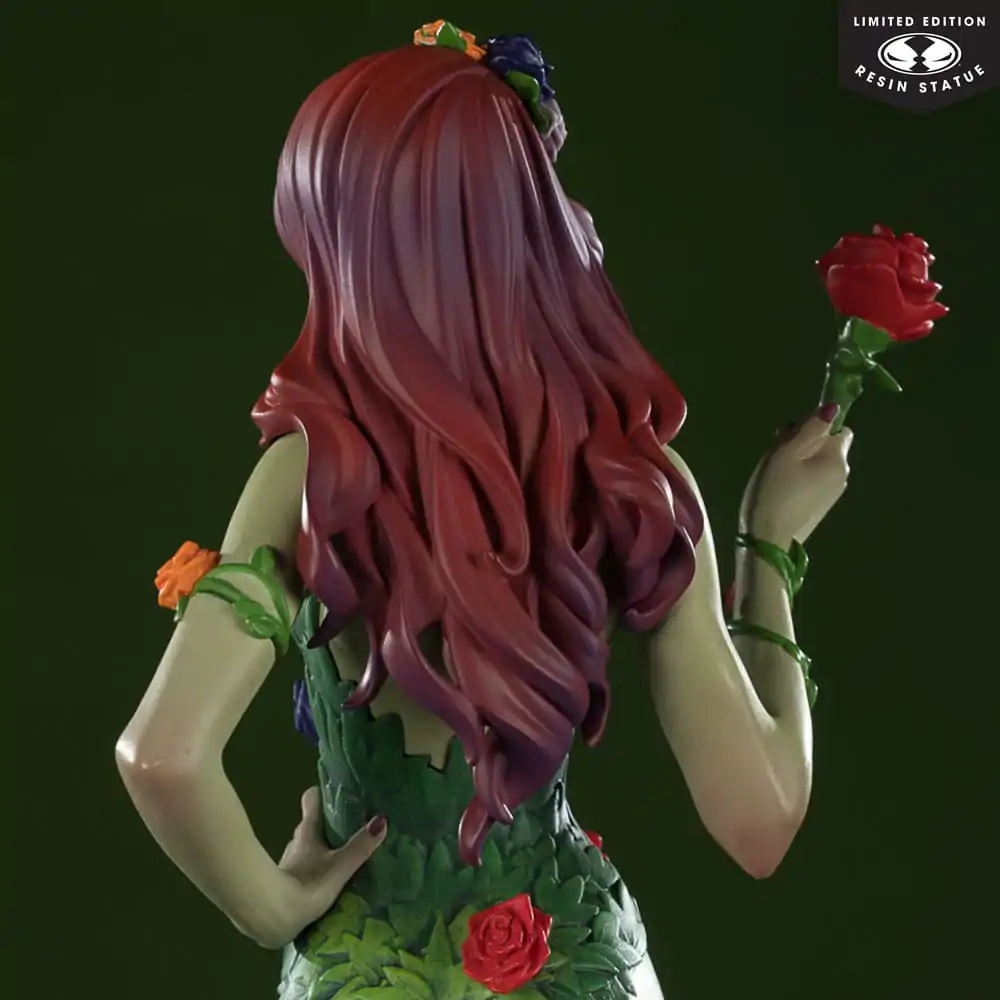 DC Direct Cover Girls 1/8 Poison Ivy by J. Scott Campbell szobor figura 24 cm termékfotó