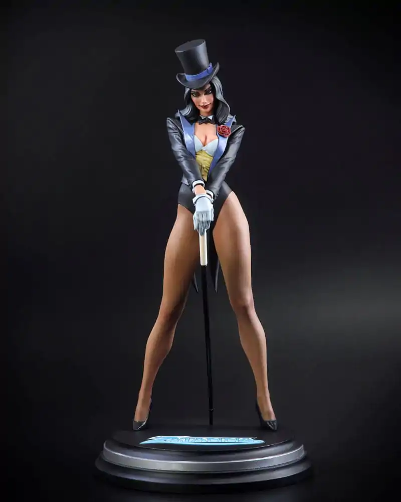 DC Direct DC Cover Girls Zatanna by J. Scott Campbell gyanta szobor figura 23 cm termékfotó