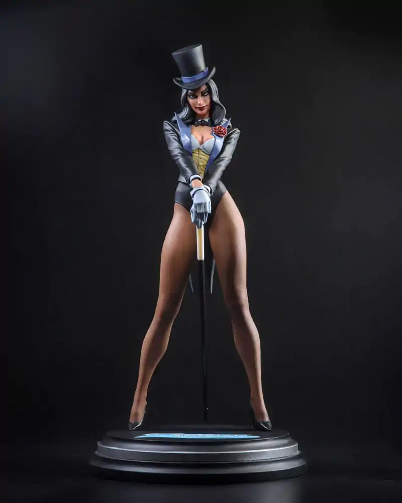 DC Direct DC Cover Girls Zatanna by J. Scott Campbell gyanta szobor figura 23 cm termékfotó