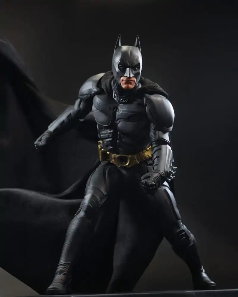 DC Direct DC Movie Statues Batman (The Dark Knight) gyanta szobor figura 24 cm termékfotó