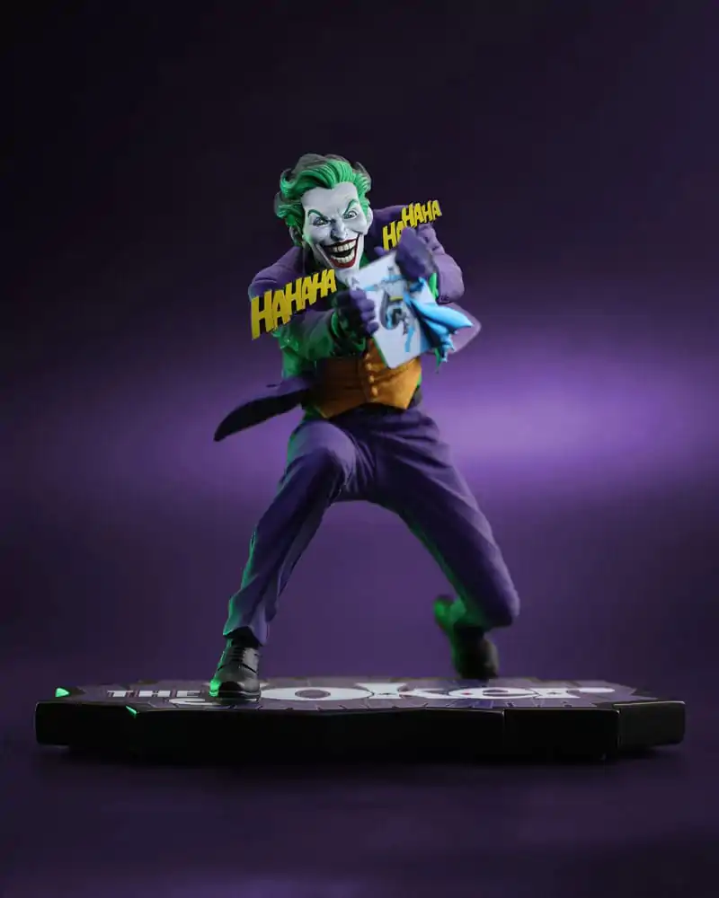 DC Direct The Joker: Purple Craze 1/10 The Joker by Neal Adams szobor figura 14 cm termékfotó