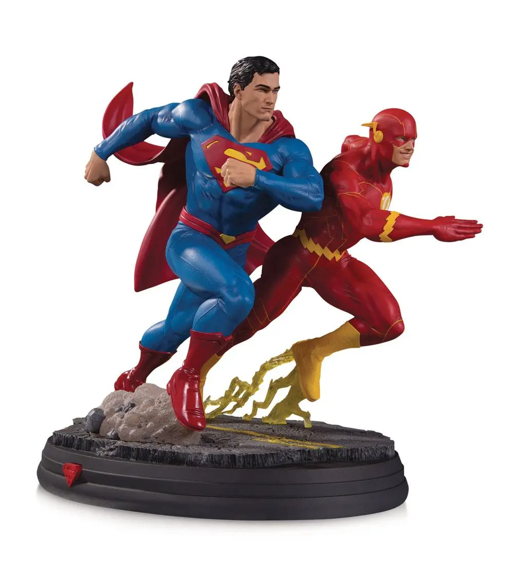 DC Gallery Superman vs The Flash Racing 2nd Edition szobor figura 26 cm termékfotó