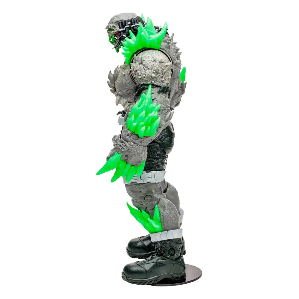 DC Multiverse Megafig Kryptonite Doomsday (Superman/Batman) akciófigura 30 cm termékfotó