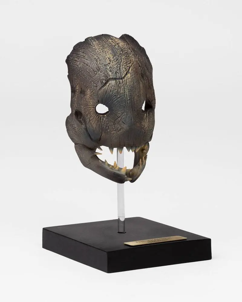 Dead by Daylight Prop Replica 1/2 The Trapper Mask Limited Edition 20 cm termékfotó