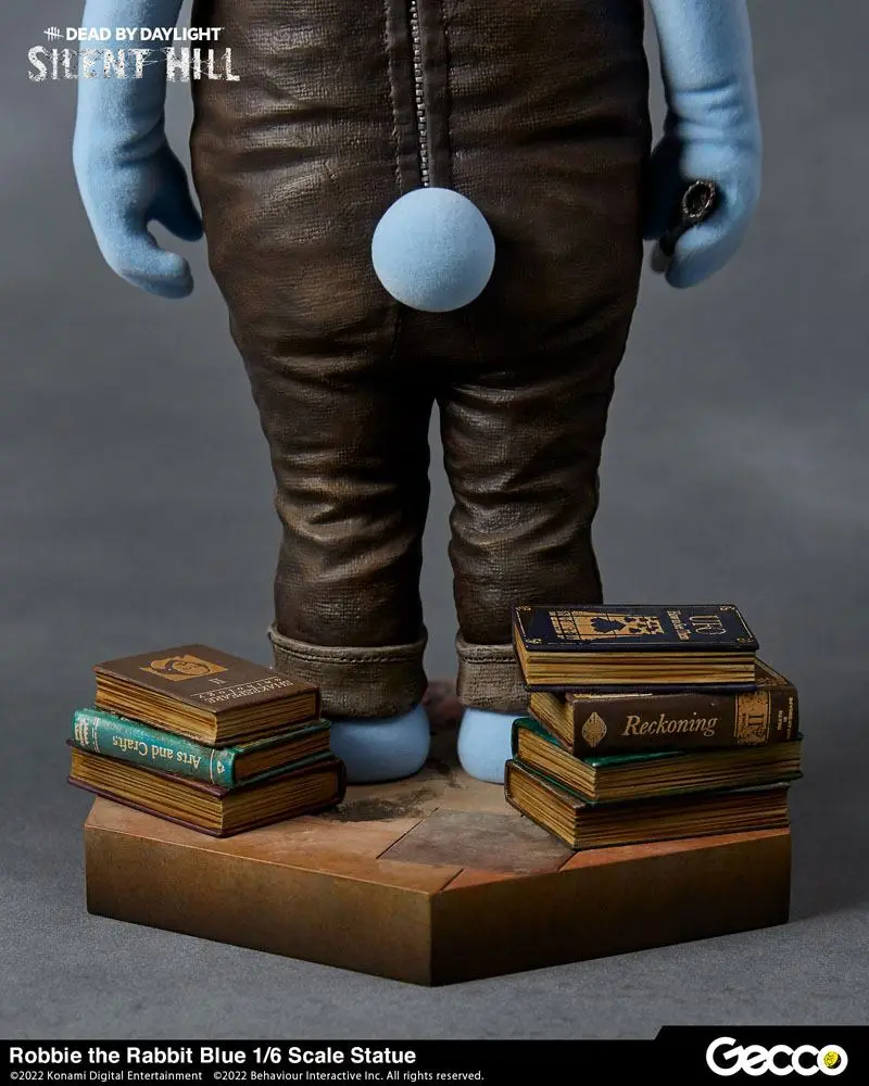 Dead By Daylight - Silent Hill Chapter 1/6 Robbie the Rabbit Blue Version szobor figura 34 cm termékfotó