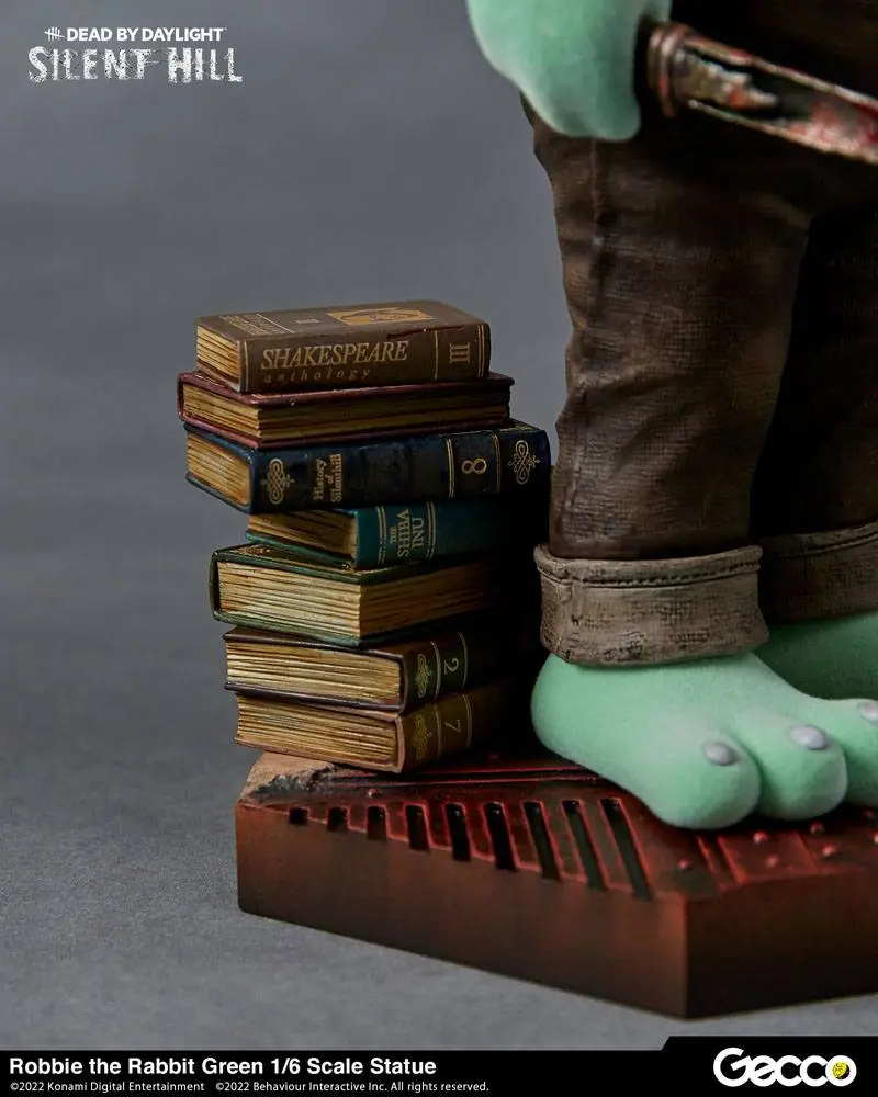 Dead By Daylight - Silent Hill Chapter 1/6 Robbie the Rabbit Green Version szobor figura 34 cm termékfotó