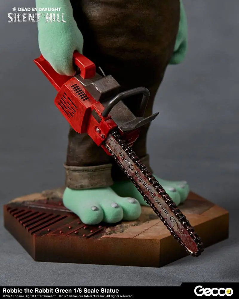 Dead By Daylight - Silent Hill Chapter 1/6 Robbie the Rabbit Green Version szobor figura 34 cm termékfotó