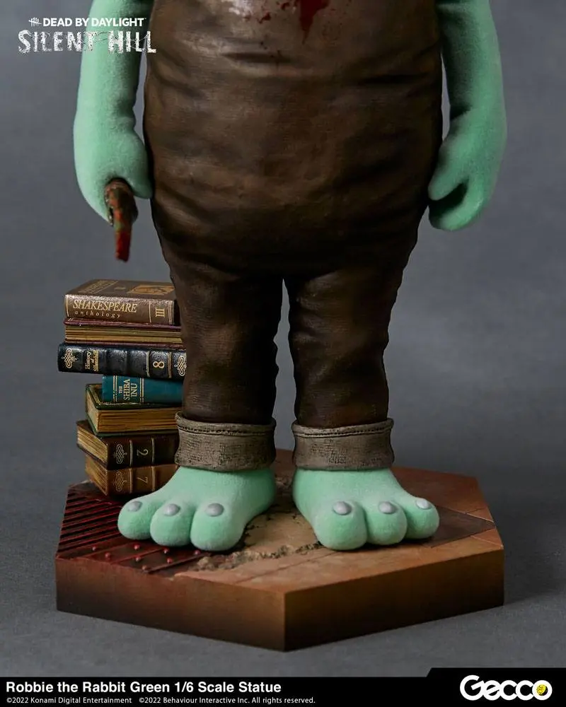 Dead By Daylight - Silent Hill Chapter 1/6 Robbie the Rabbit Green Version szobor figura 34 cm termékfotó