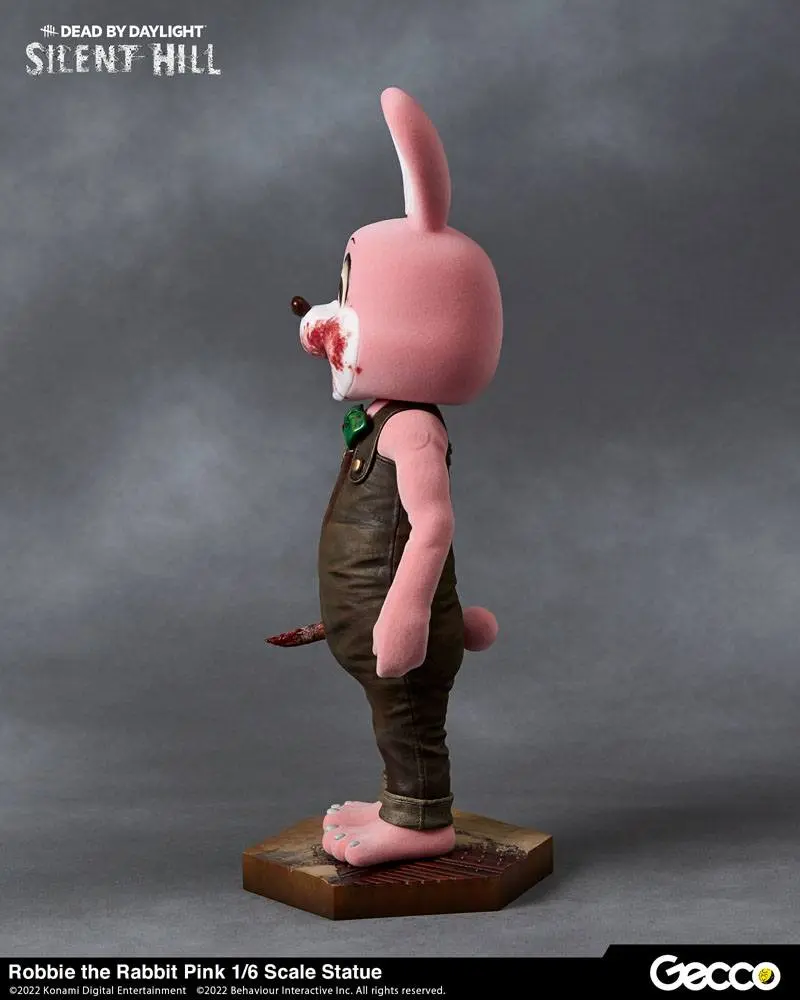 Dead By Daylight - Silent Hill Chapter 1/6 Robbie the Rabbit Pink Version szobor figura 34 cm termékfotó