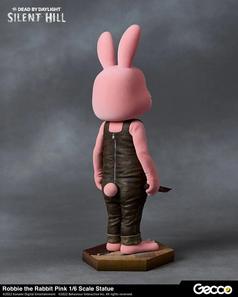 Dead By Daylight - Silent Hill Chapter 1/6 Robbie the Rabbit Pink Version szobor figura 34 cm termékfotó
