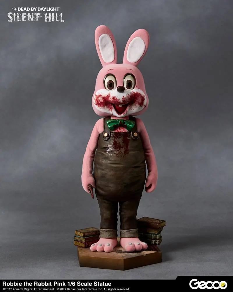 Dead By Daylight - Silent Hill Chapter 1/6 Robbie the Rabbit Pink Version szobor figura 34 cm termékfotó