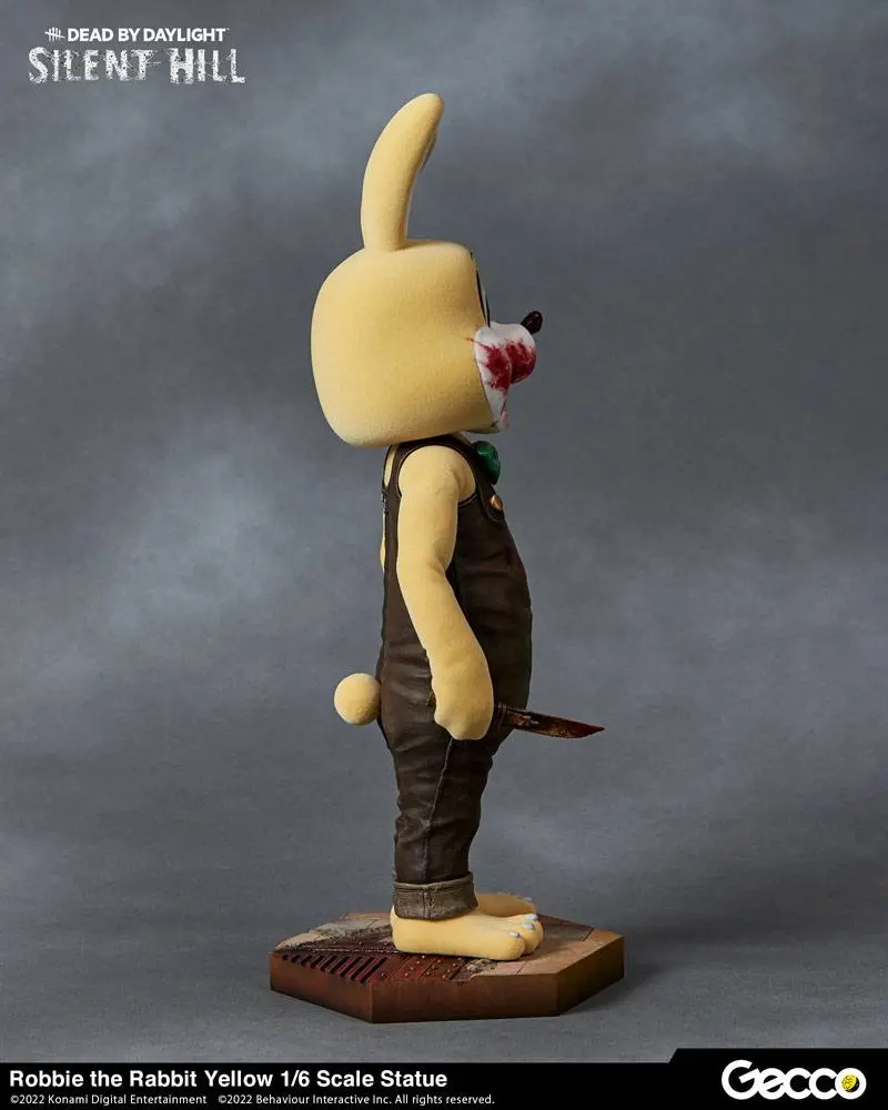 Dead By Daylight - Silent Hill Chapter 1/6 Robbie the Rabbit Yellow Version szobor figura 34 cm termékfotó