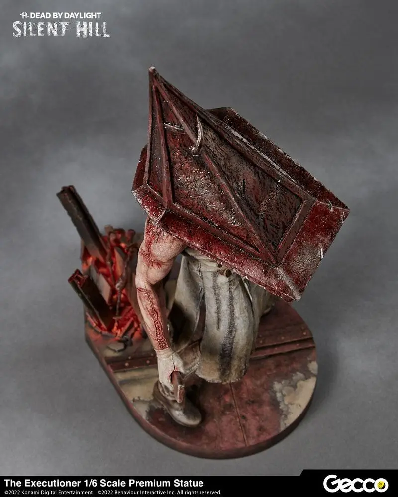 Dead By Daylight - Silent Hill Chapter 1/6 The Executioner szobor figura 35 cm termékfotó
