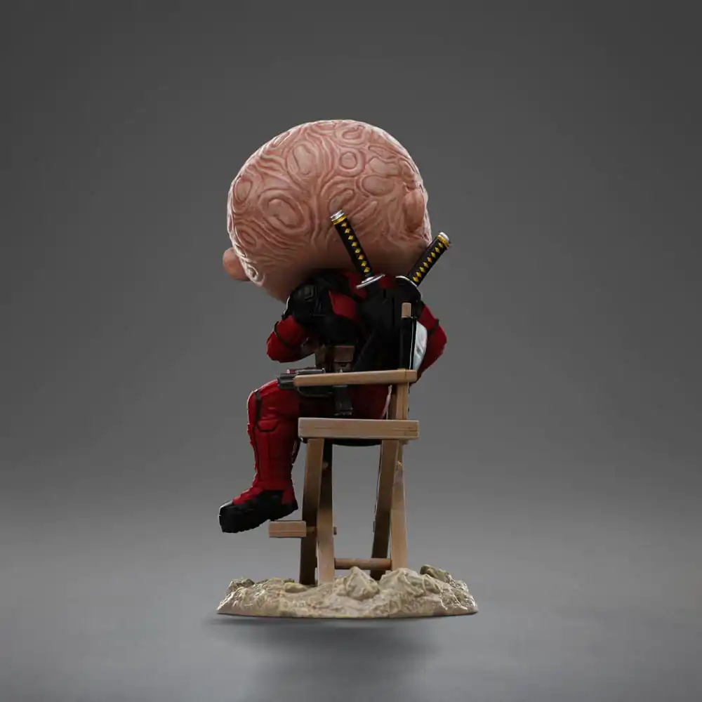 Deadpool &amp; Wolverine Mini Co. Deadpool Unmasked PVC figura 13 cm termékfotó