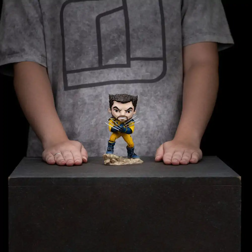 Deadpool &amp; Wolverine Mini Co. Wolverine Unmasked PVC figura 14 cm termékfotó