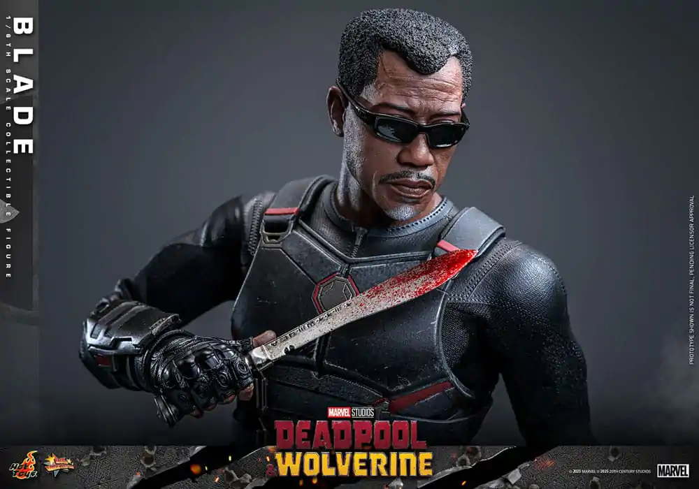 Deadpool & Wolverine Movie Masterpiece 1/6 Blade akciófigura 30 cm termékfotó