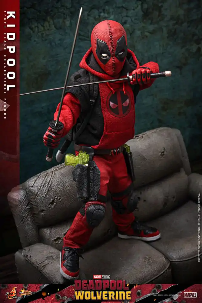 Deadpool & Wolverine Movie Masterpiece 1/6 Kidpool akciófigura 22 cm termékfotó