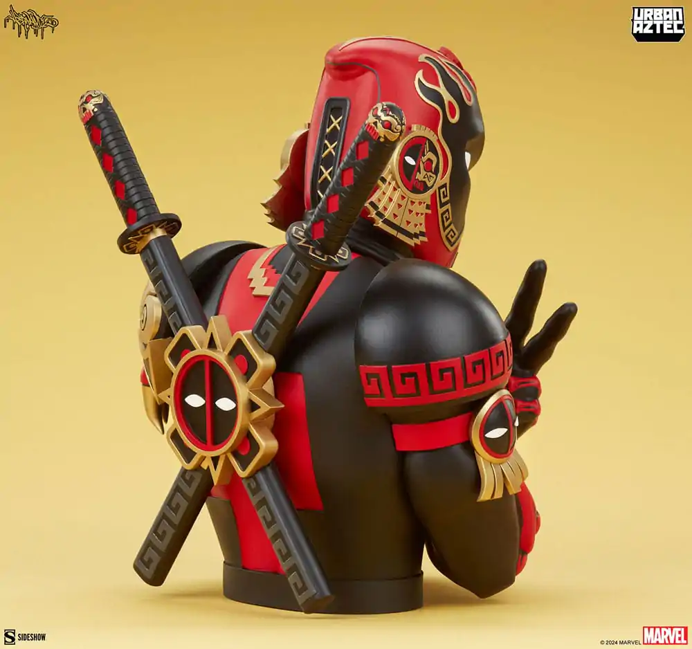 Deadpool mellszobor figura 20 cm termékfotó